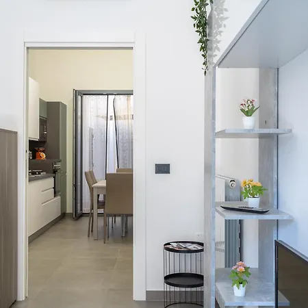 Erre House *