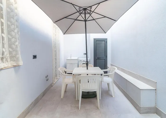 Erre House Appartamento *